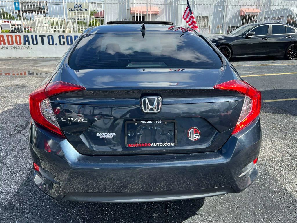 2017-Honda-Civic-13