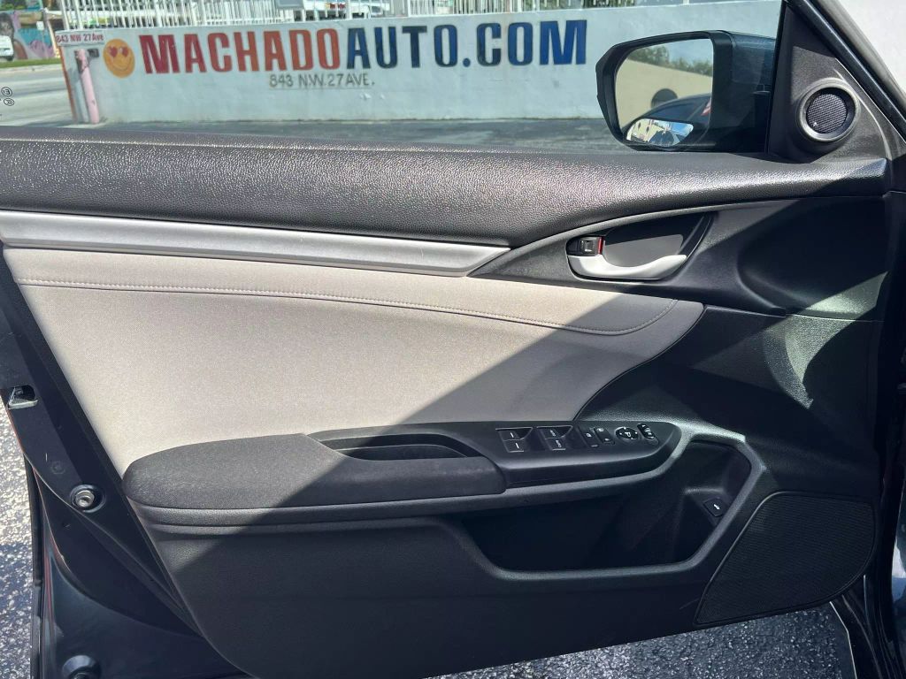 2017-Honda-Civic-4