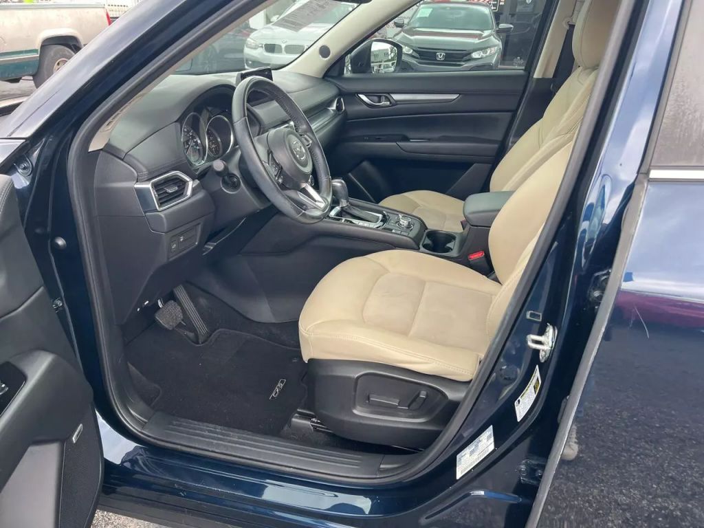 2017-MAZDA-CX-5-8