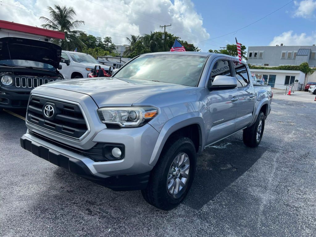 2017-Toyota-Tacoma-Double-Cab-2
