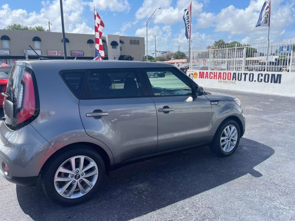2018-Kia-Soul-5