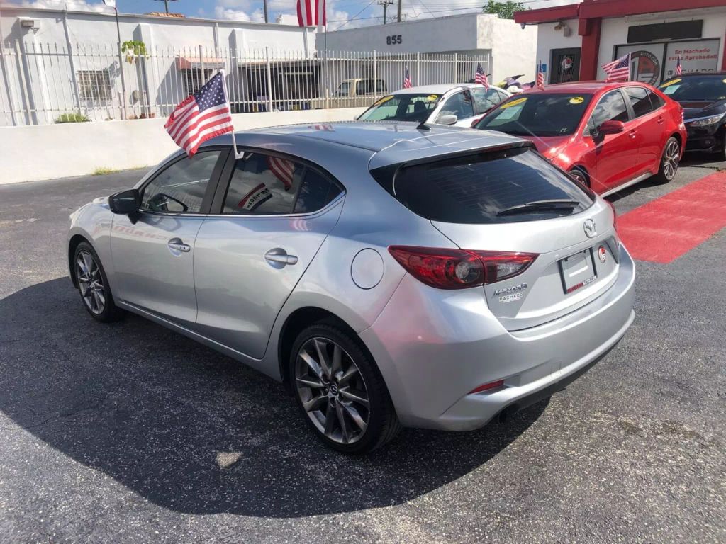 2018-MAZDA-MAZDA3-4
