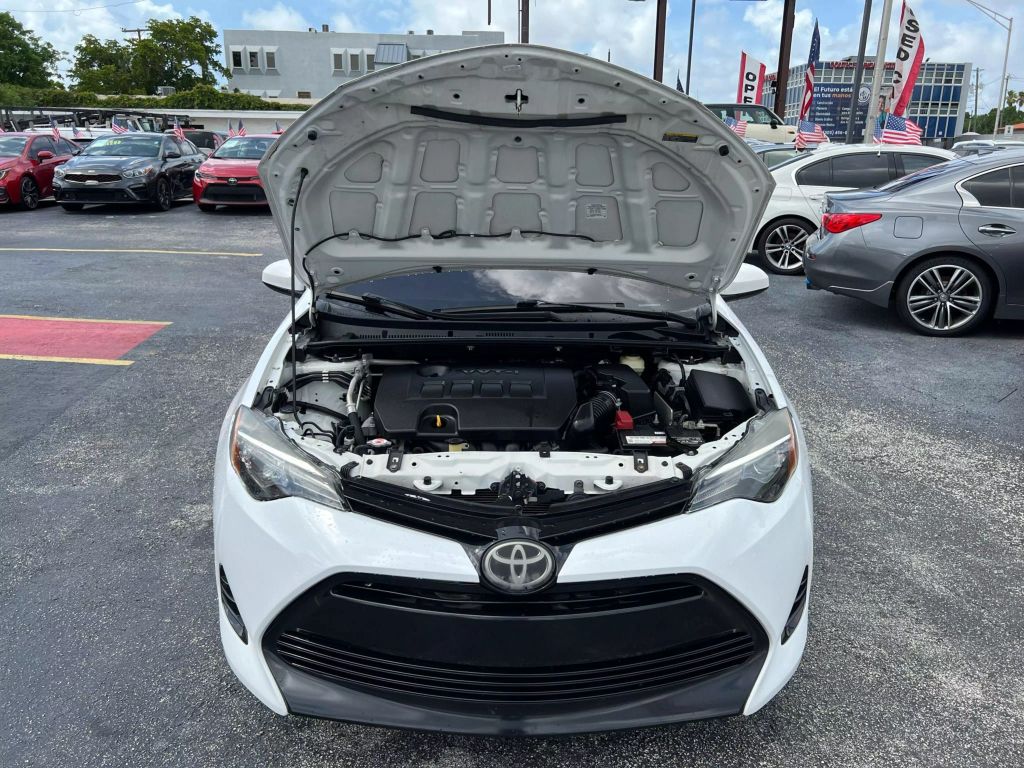 2018-Toyota-Corolla-20