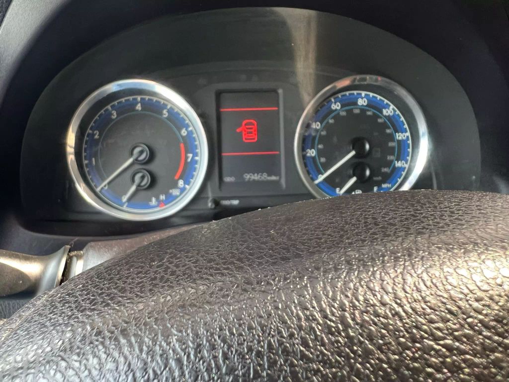 2018-Toyota-Corolla-5