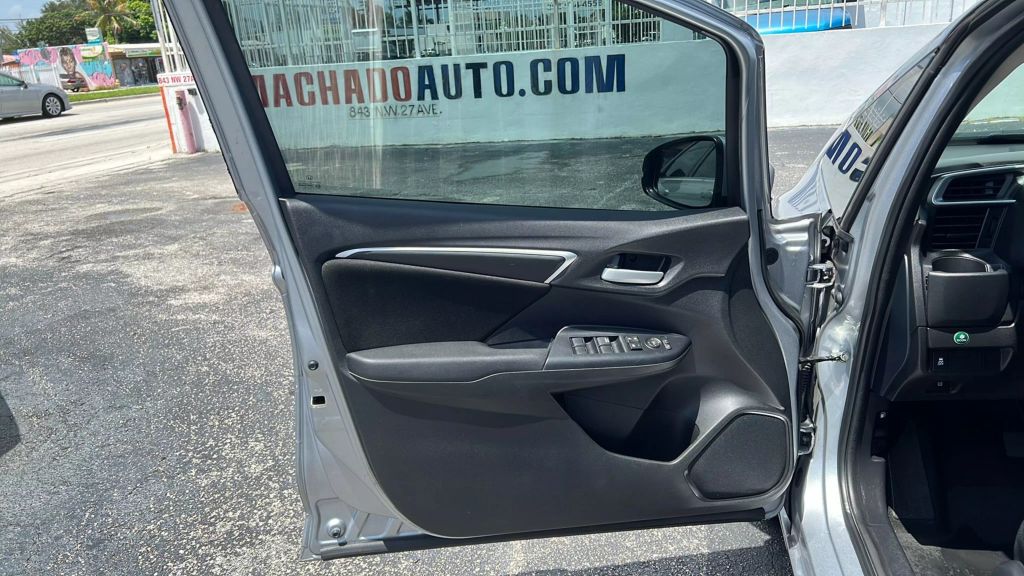 2019-Honda-Fit-4