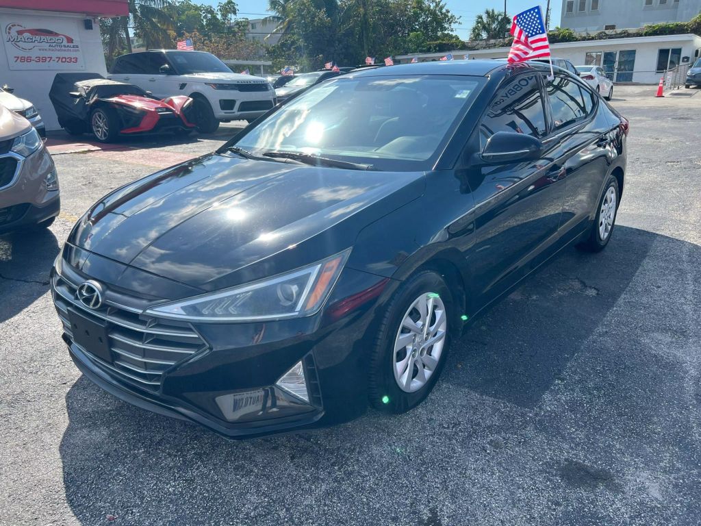 2019-Hyundai-Elantra-2