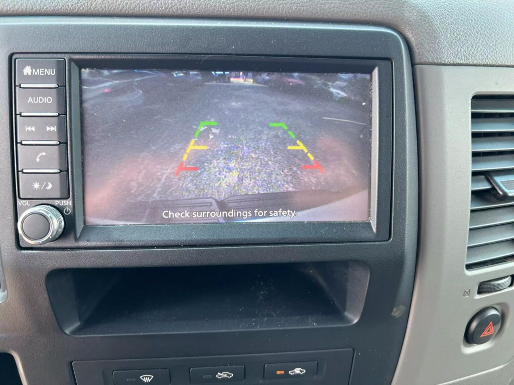 2019-Nissan-NV2500-HD-Cargo-6