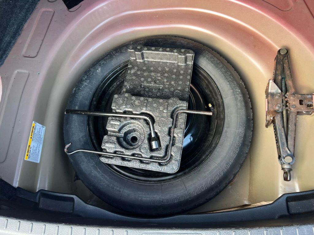 2019-Toyota-Corolla-15