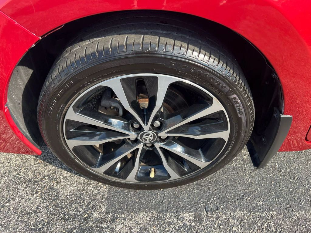 2019-Toyota-Corolla-3