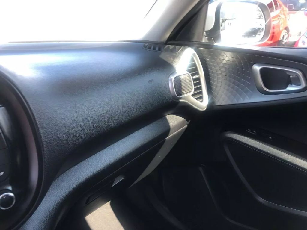 2020-Kia-Soul-11