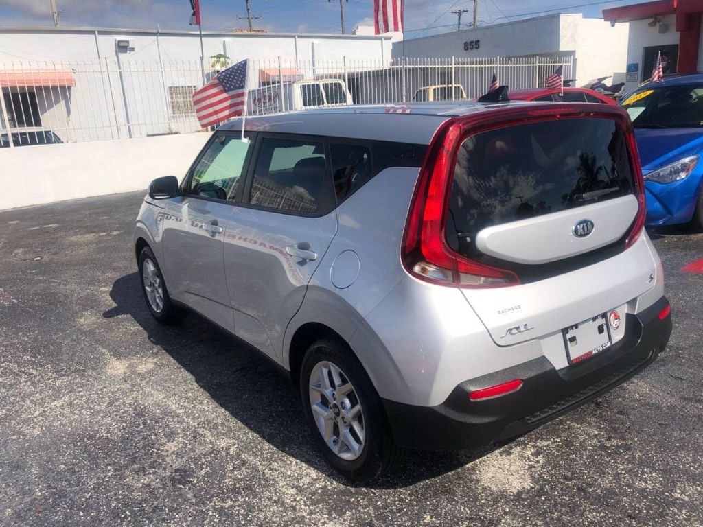 2020-Kia-Soul-3