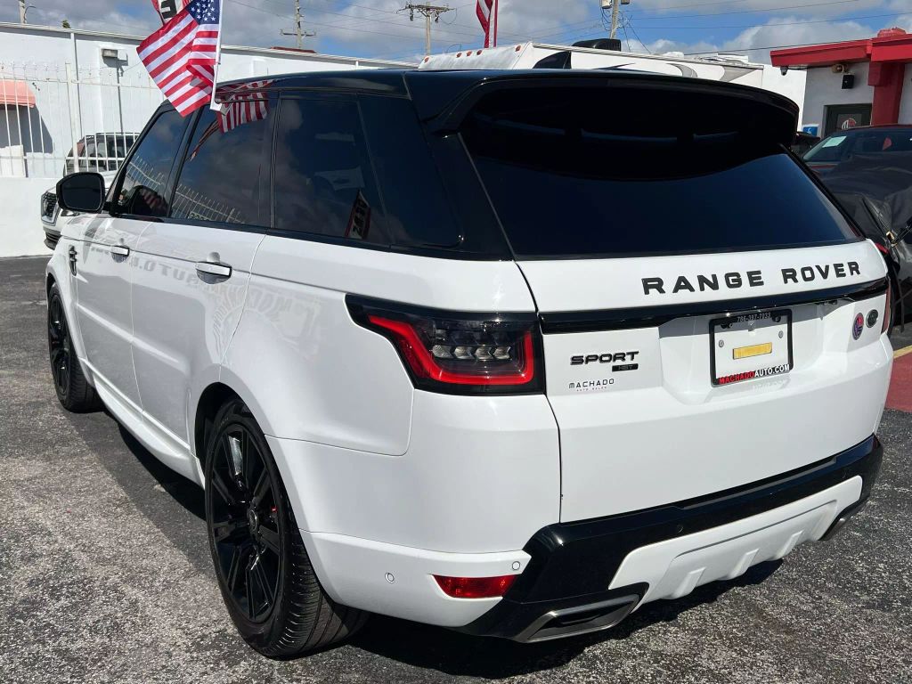 2020-Land-Rover-Range-Rover-Sport-14