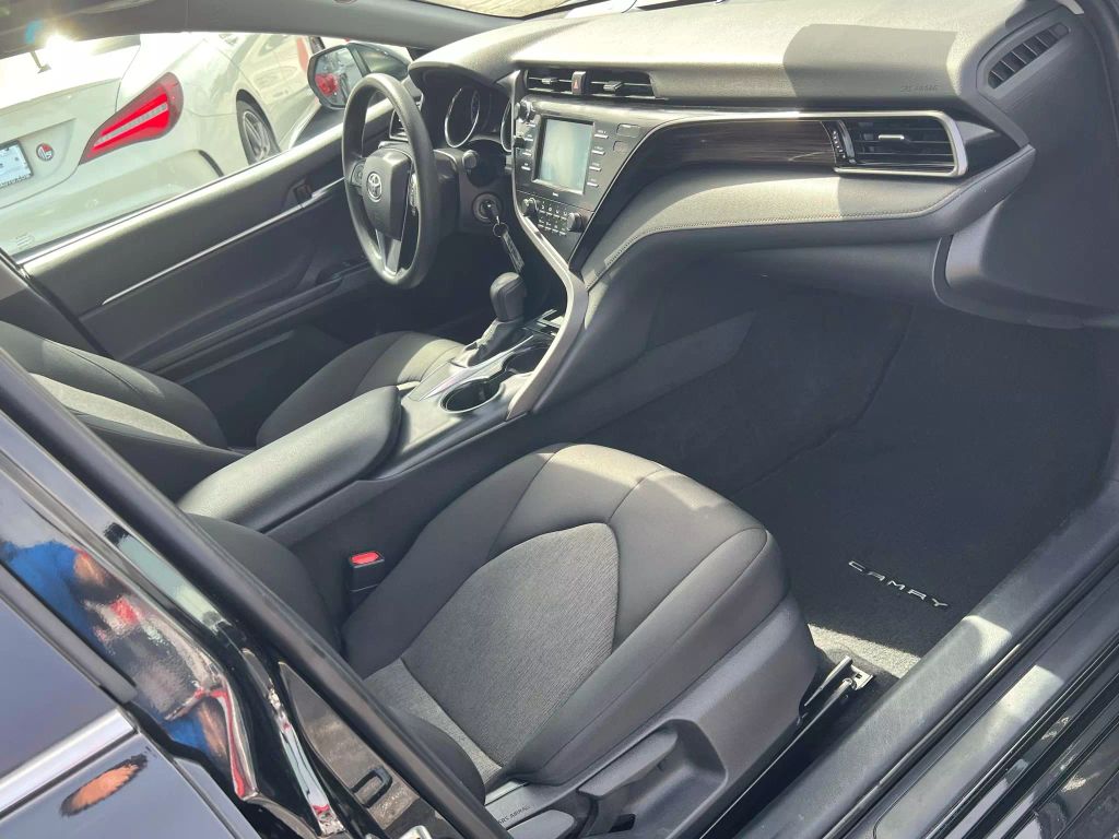 2020-Toyota-Camry-19