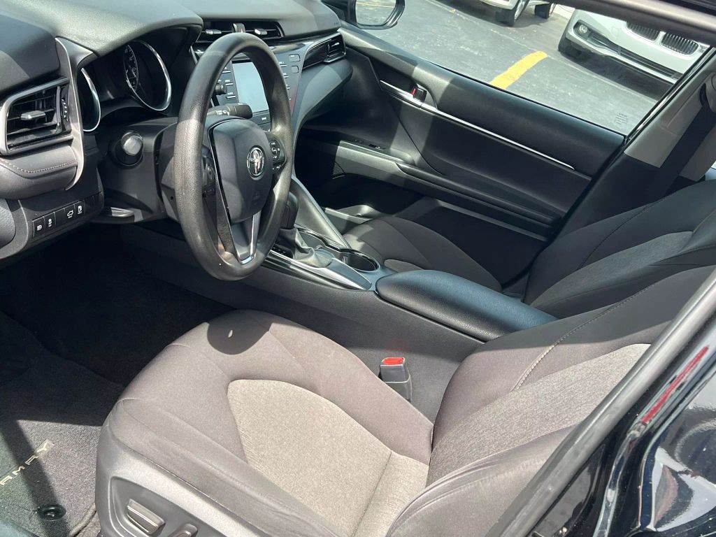 2020-Toyota-Camry-8