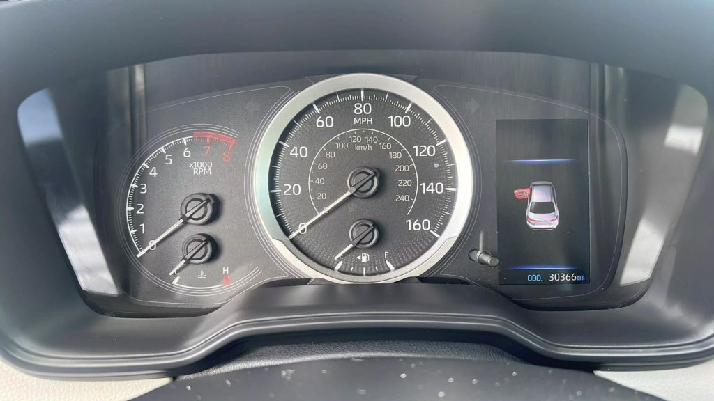 2020-Toyota-Corolla-5