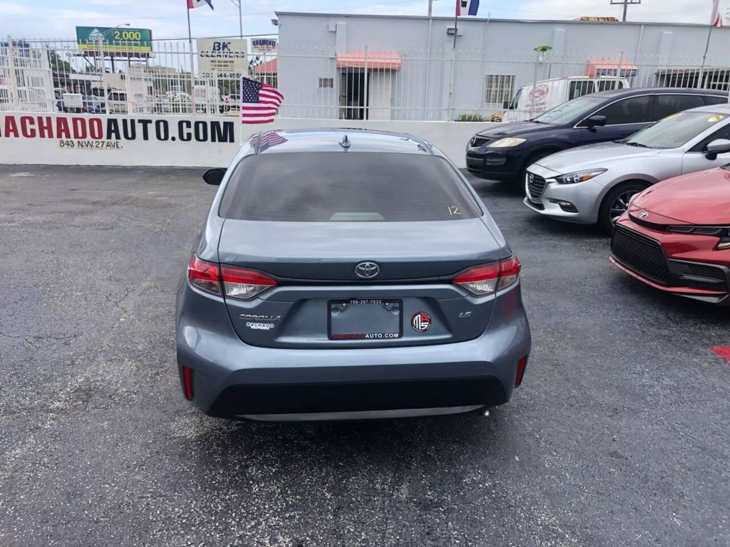 2020-Toyota-Corolla-5