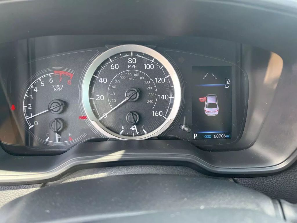 2020-Toyota-Corolla-5