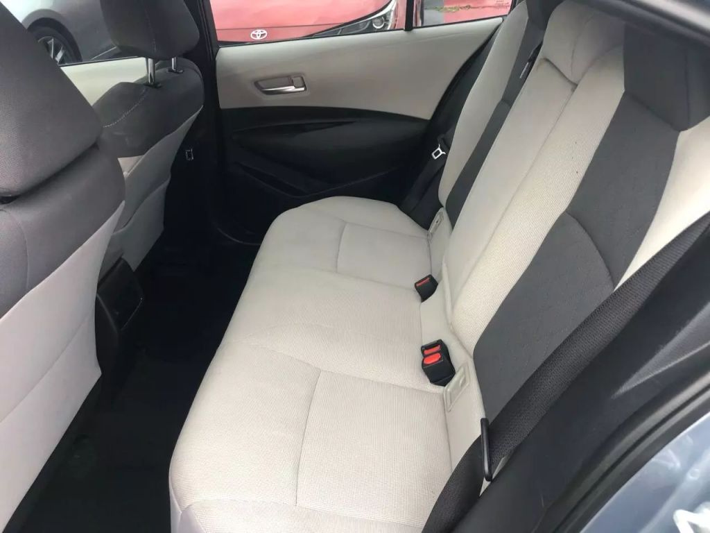 2020-Toyota-Corolla-8