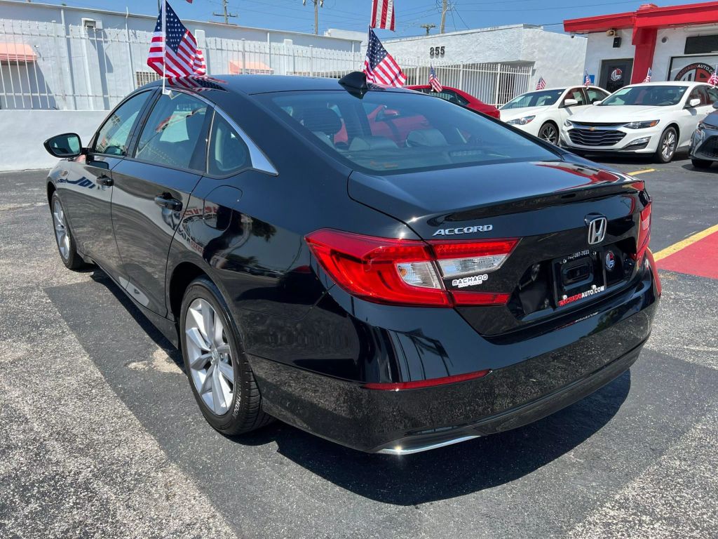 2021-Honda-Accord-11