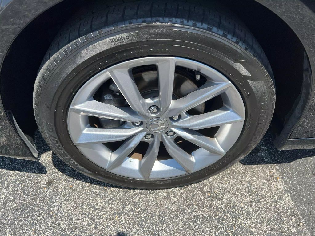 2021-Honda-Accord-3
