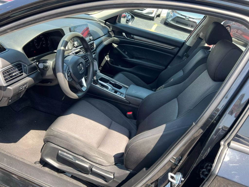 2021-Honda-Accord-7