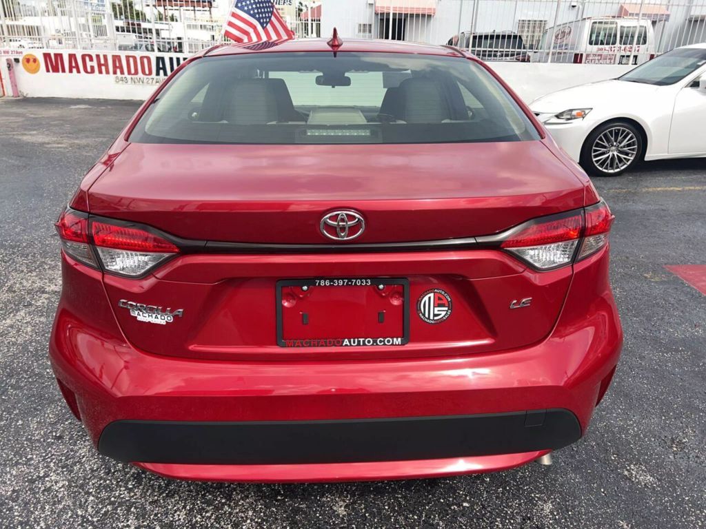 2021-Toyota-Corolla-16