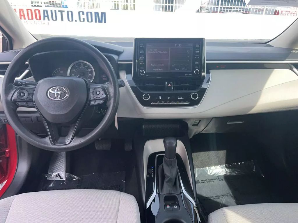 2021-Toyota-Corolla-8
