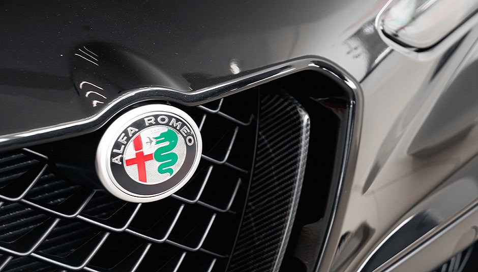 Alfa Romeo Stelvio 2018: Una SUV de uso con estilo y potencia.