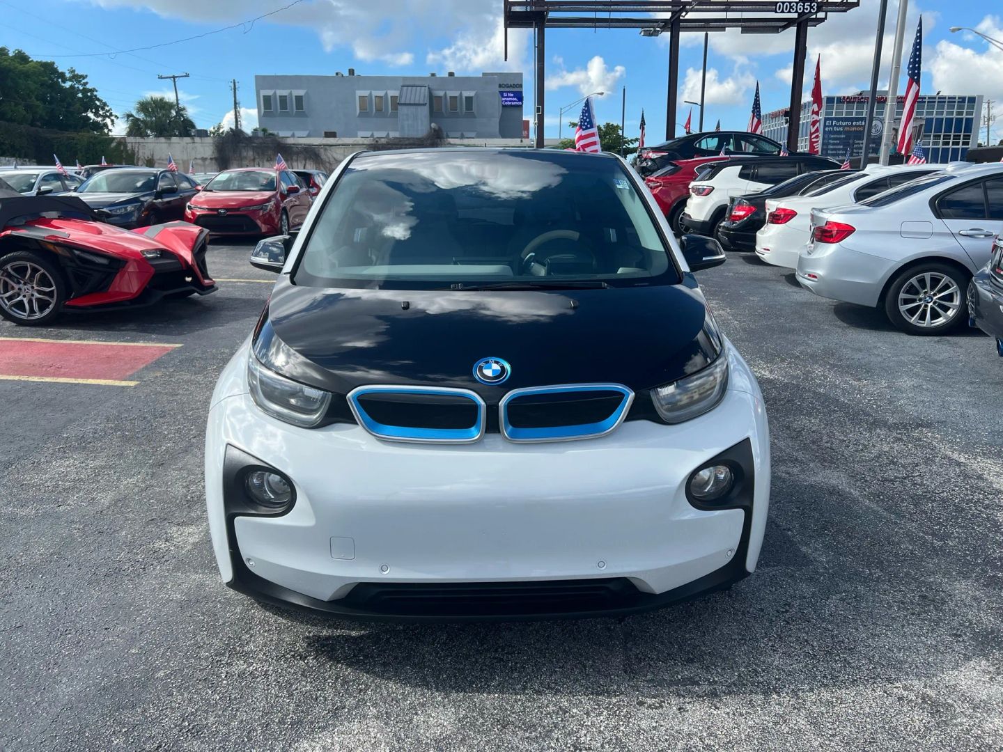 2017 BMW i3. Top used electric car with Range Extender, available at Machado Auto Sales in Miami.