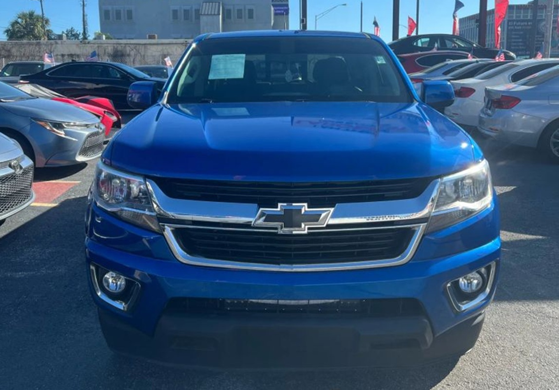Chevrolet Colorado 2019: Potencia y Desempeño en las Calles de Miami. Machado Auto Sales.
