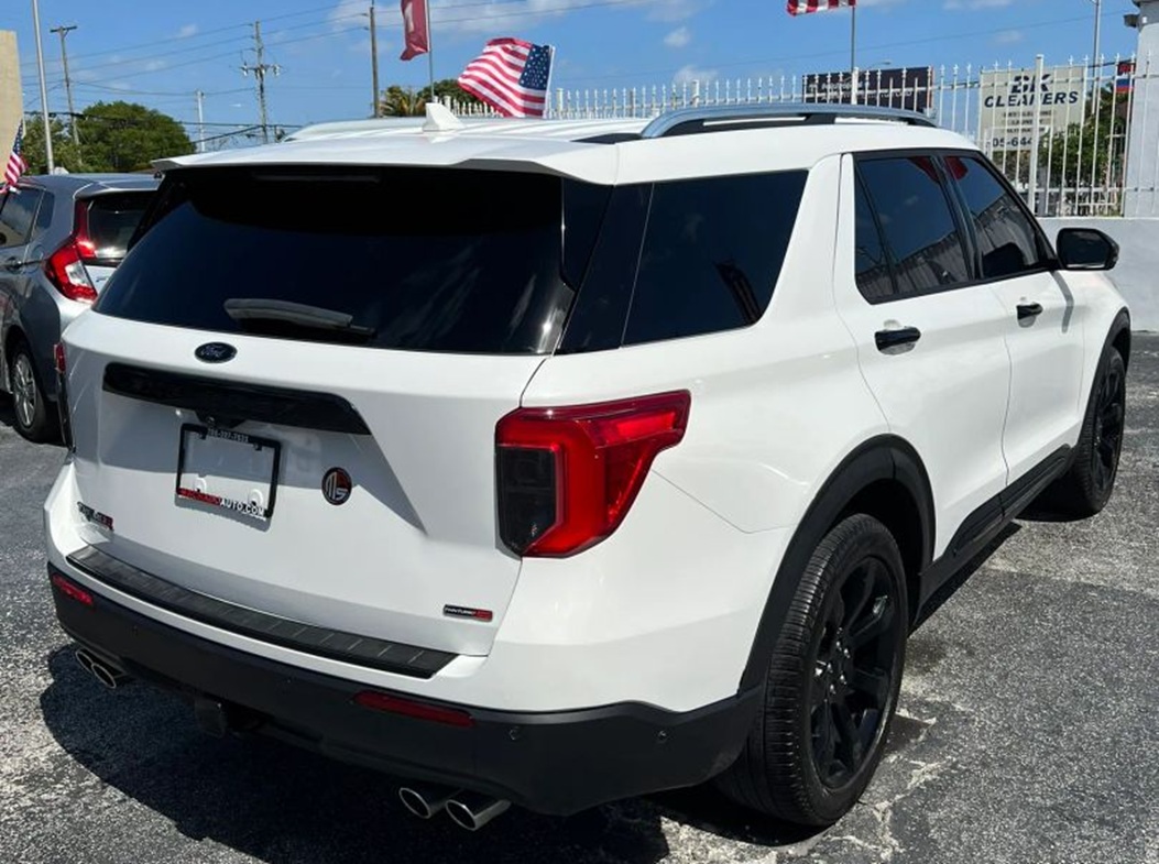 Ford Explorer 2020 en venta en Miami. Una SUV inteligente con potencia, seguridad y confort en Machado Auto Sales.